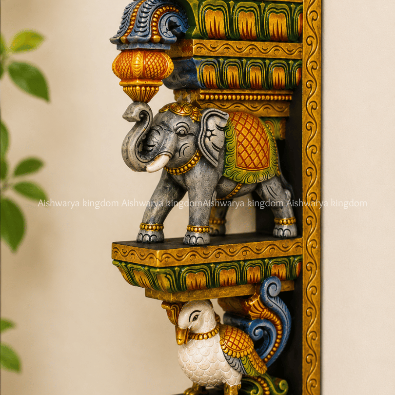 ELEPHANT WITH ANNAM