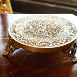 BRASS MANAI