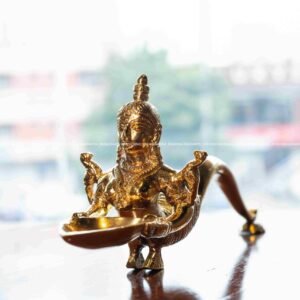 BRASS PAAVAI DIYA AARTHI STAND (POLISHED)