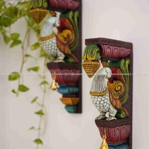 Handicrafted annam head turn wooden wall bracket