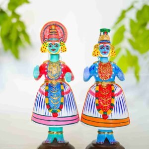 DANCING KATHAKALI PAIR