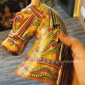 Handicrafted Wooden Horse Head Table top
