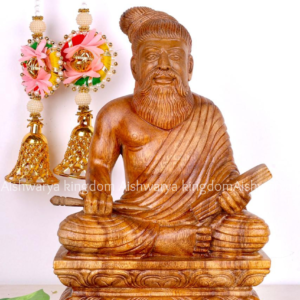 SITTING THIRUVALLUVAR SCULPTURE