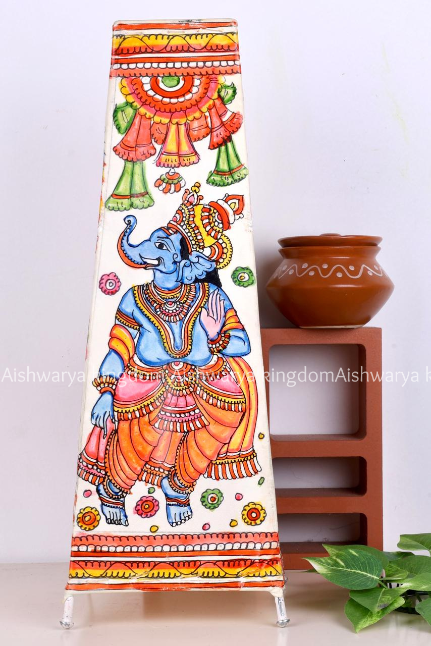 SQUARE LEATHER PUPPET LAMP 16 INCH