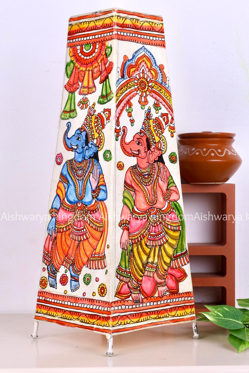 SQUARE LEATHER PUPPET LAMP 16 INCH