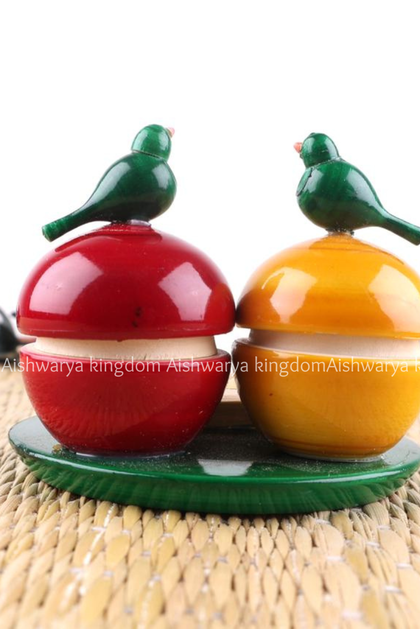 THAMBOOLAM PLATE SINDHOOR SET