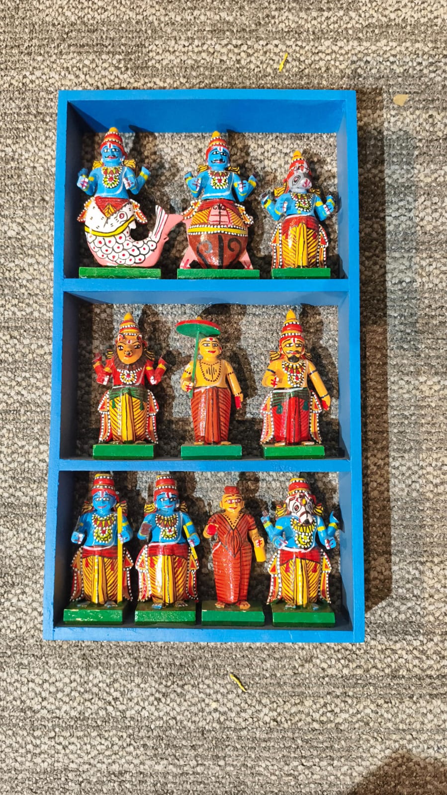 Dasavatharam Frame 15 Inches