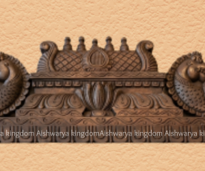 Wooden Handcrafted Yazhi with Temple Beeding Polish Panel