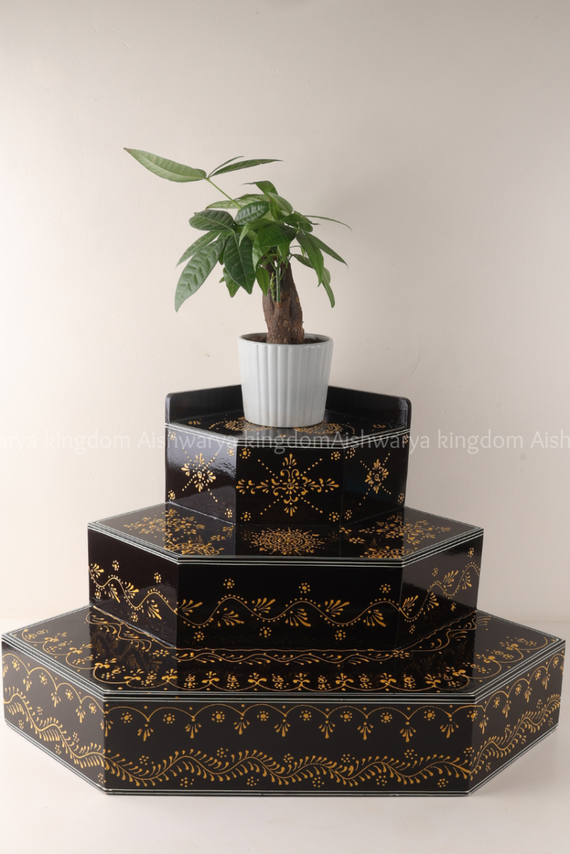 Wooden Golu Padi - Black