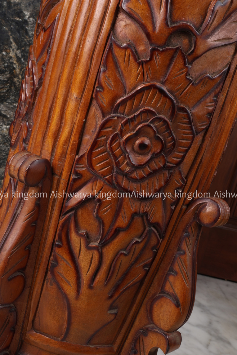 Wooden carved round pedestal stand rose design